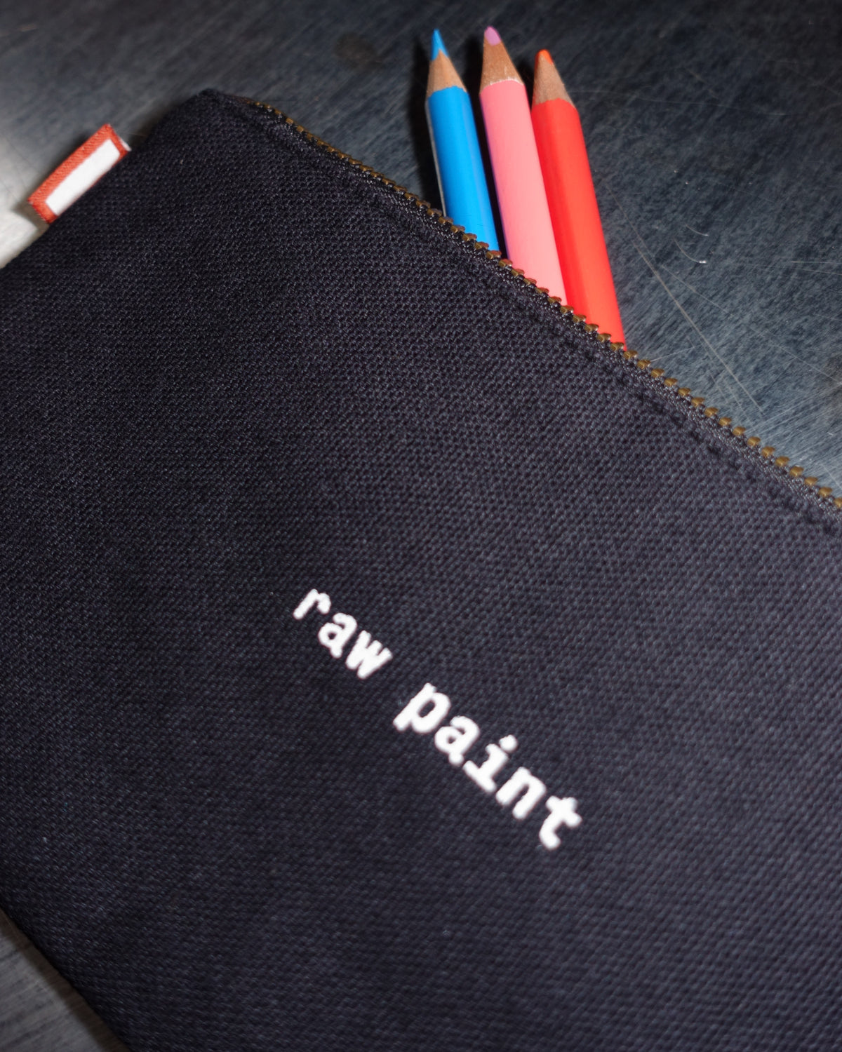 everything pouch – raw paint